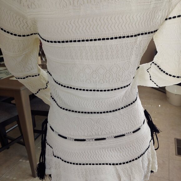 NWOT Venus sweater - Picture 11 of 12